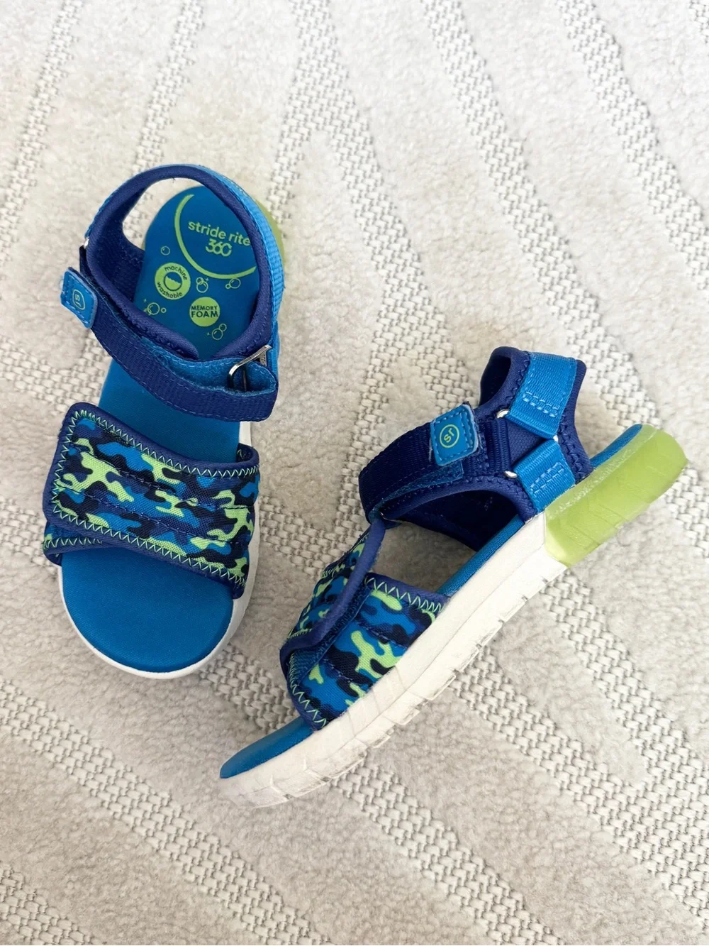 Stride Rite Blue and Green Camo Toddler light up Sandals